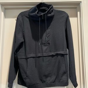 Lulu size 8 -Peloton